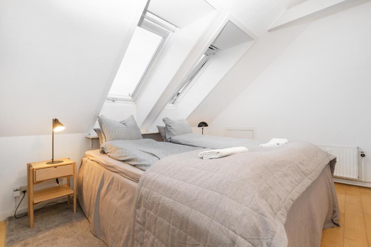 Byliv - 2 Sovevaerelser Med Plads Til 6 Århus